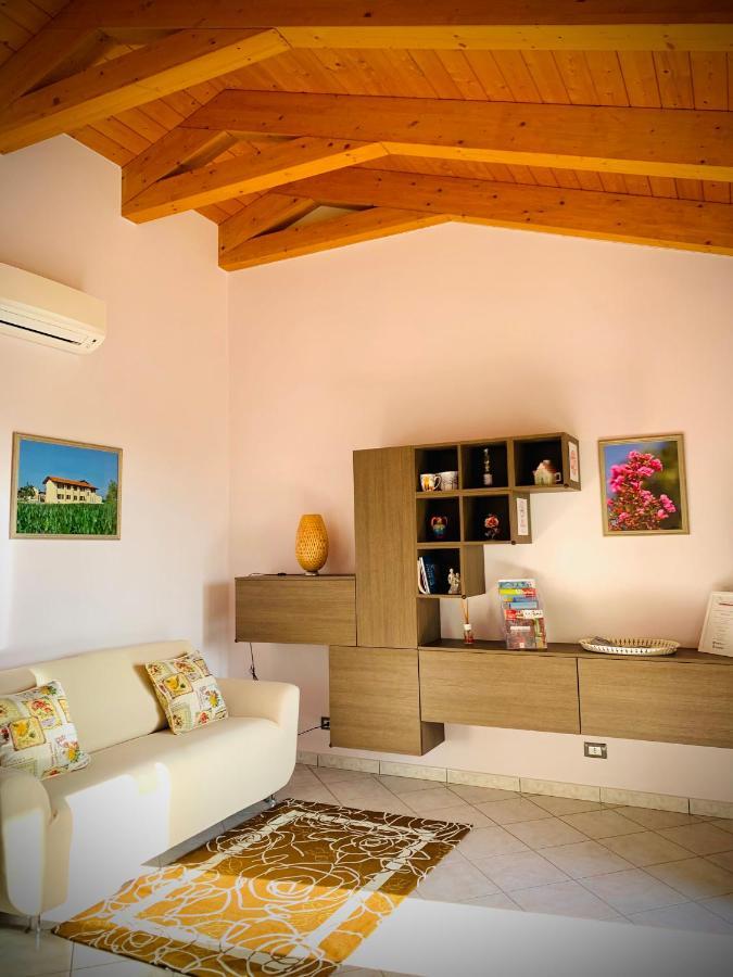 Agriturismo Cascina Mariale 알비아노디브레 외부 사진